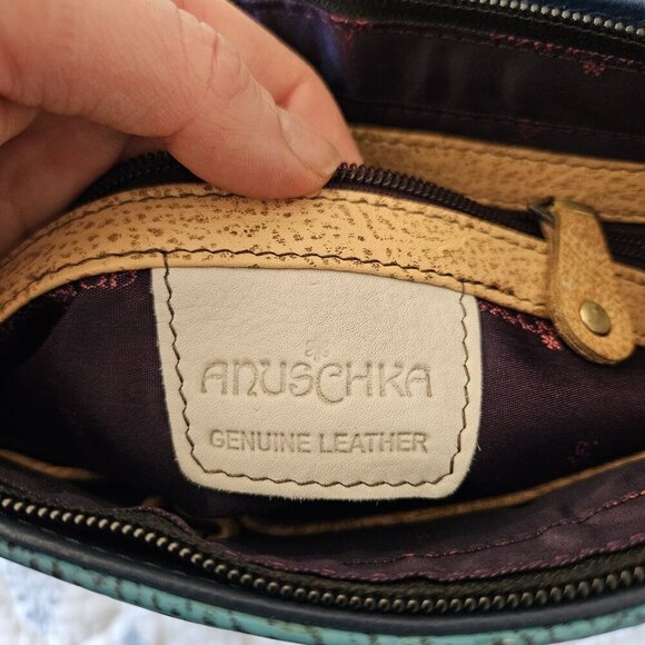 Anuschka Hand Painted Leather Shoulder Bag Blue Floral Turnlock - Picture 5 of 16